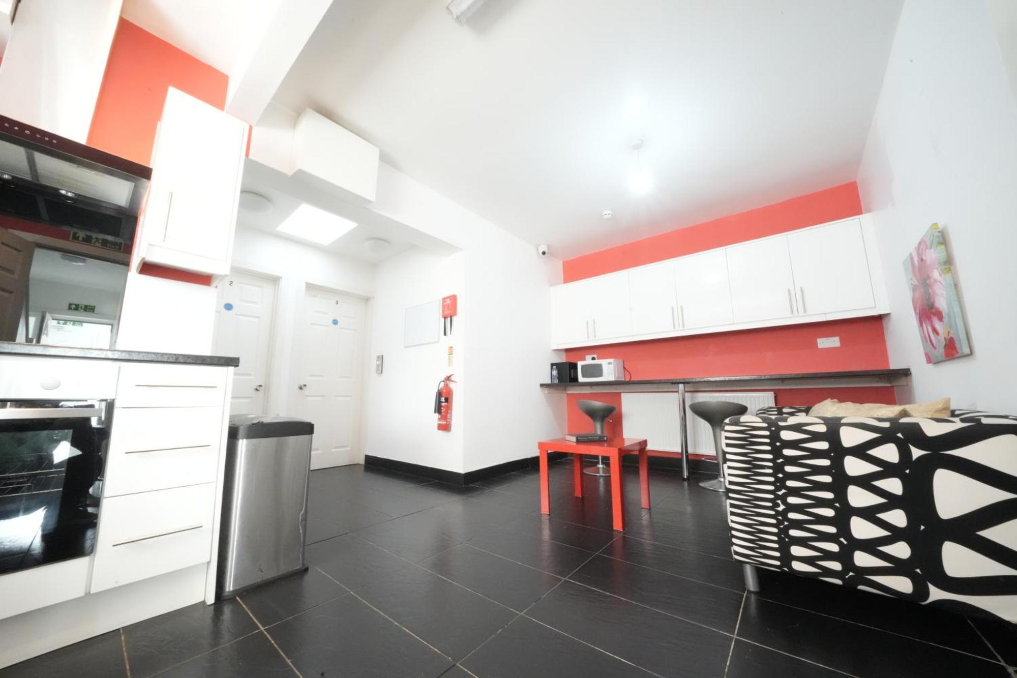 The Great Airport Place: Heathrow-Convenient Private Rooms Harmondsworth Exterior photo