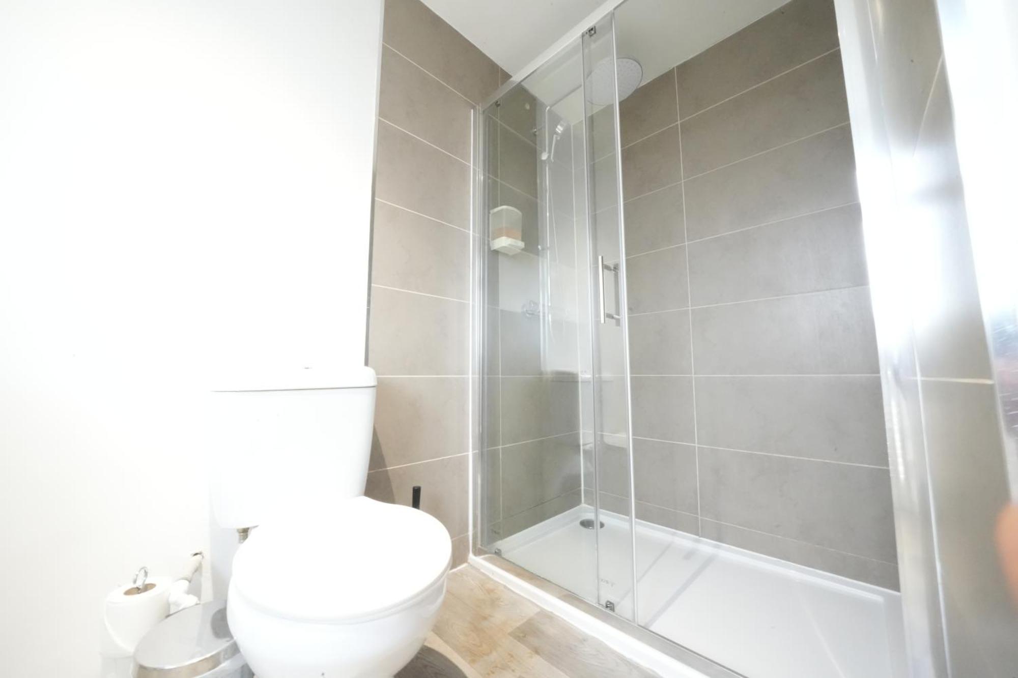 The Great Airport Place: Heathrow-Convenient Private Rooms Harmondsworth Exterior photo